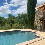 Mas Ancien Sans Vis-à-vis Avec Piscine Chauffé Dans Les Collines * Les Pilles